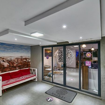 Phudzi Hotel Letlhakane Kültér fotó