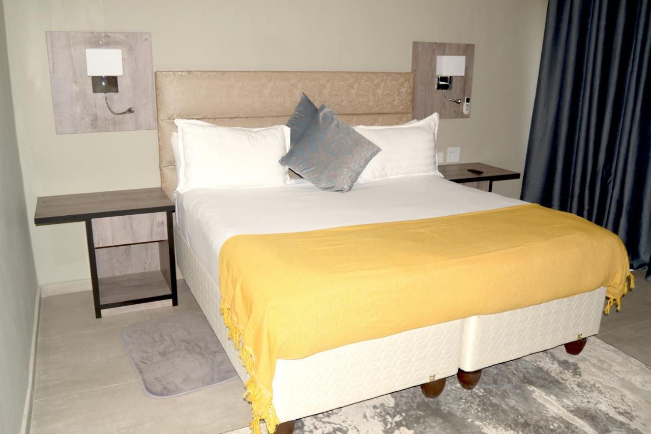 Phudzi Hotel Letlhakane Kültér fotó