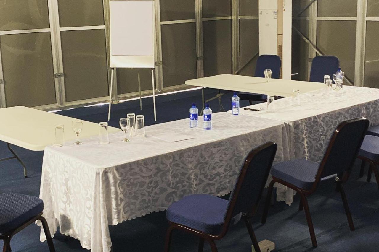 Phudzi Hotel Letlhakane Kültér fotó